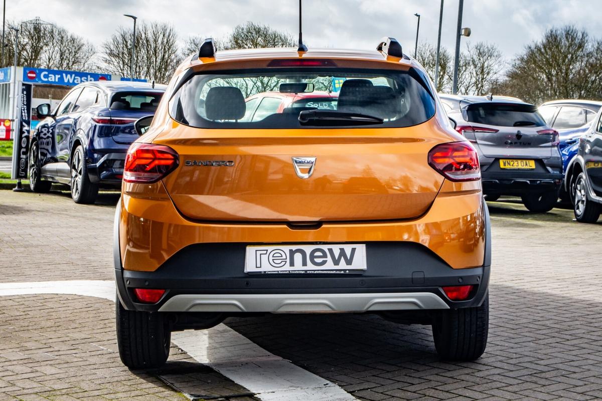 Used Dacia Sandero Stepway 2021 for sale - 77592703: Photo 4