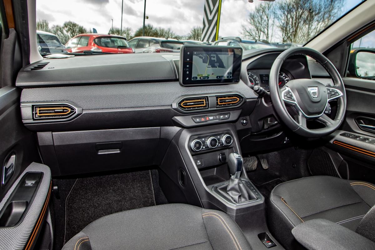 Used Dacia Sandero Stepway 2021 for sale - 77592703: Photo 9