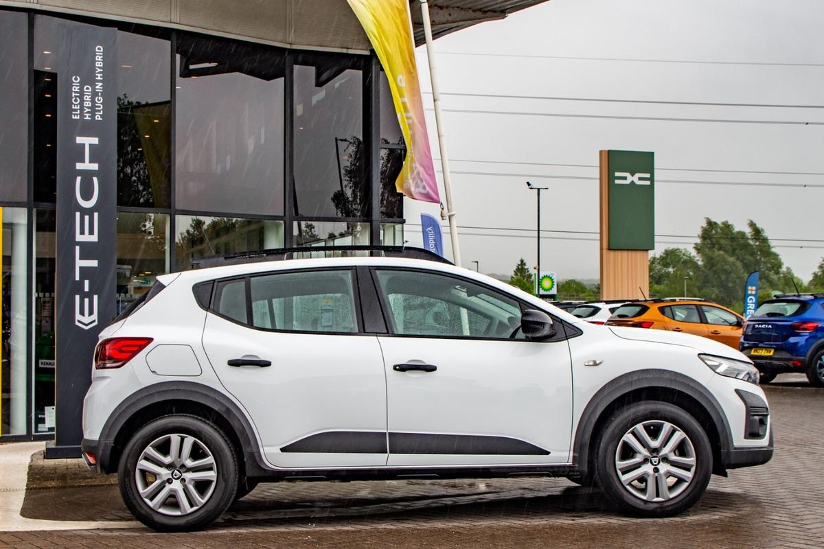 Used Dacia Sandero Stepway 2021 for sale - 77766669: Photo 3