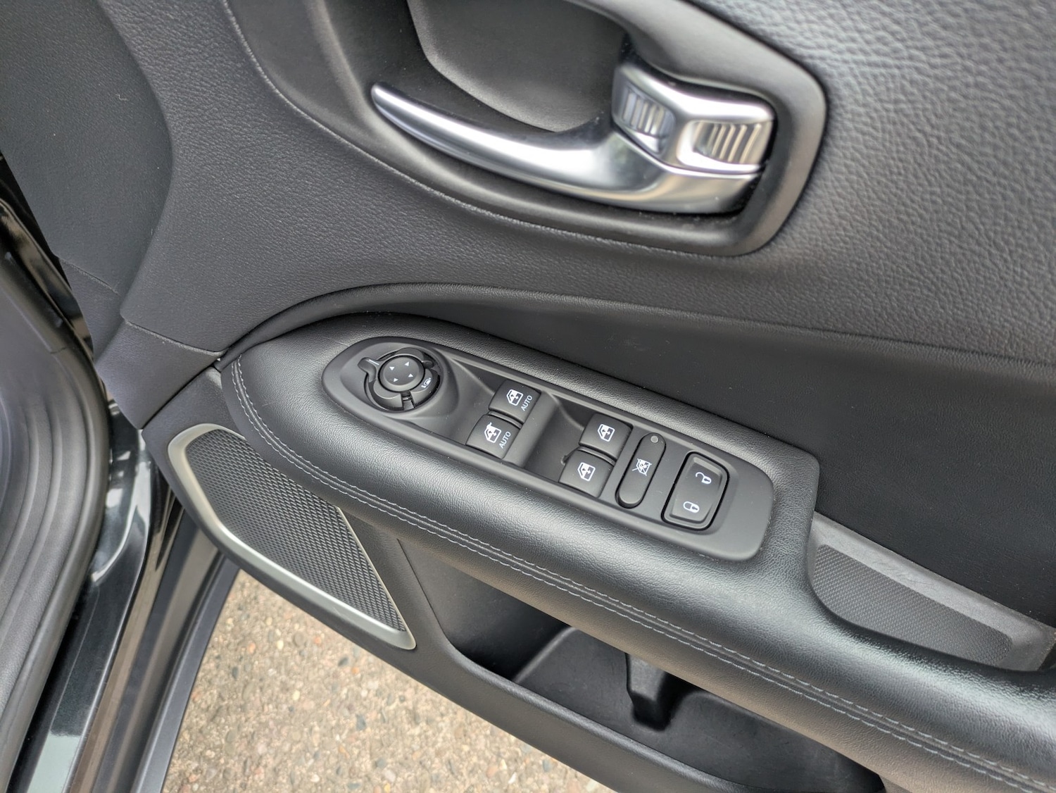 Used Jeep Compass 2019 for sale - 78183020: Photo 39