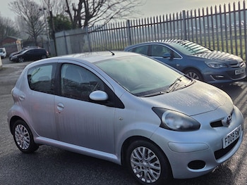 Used Toyota AYGO 2009 for sale - 77331921: Photo