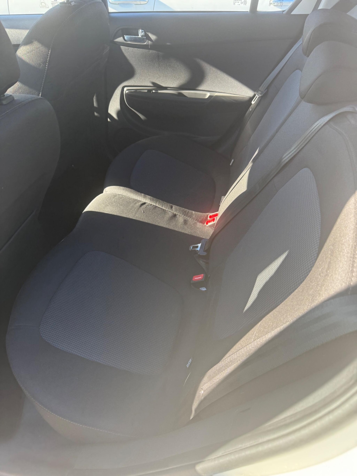 Used Hyundai i20 2014 for sale - 77645942: Photo 7