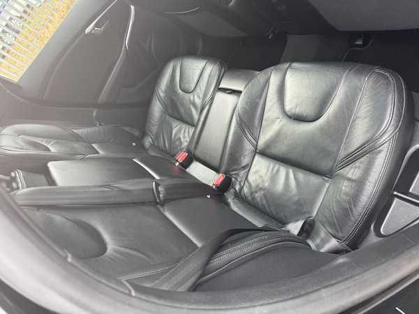Used Volvo V40 2012 for sale - 76179864: Photo 8
