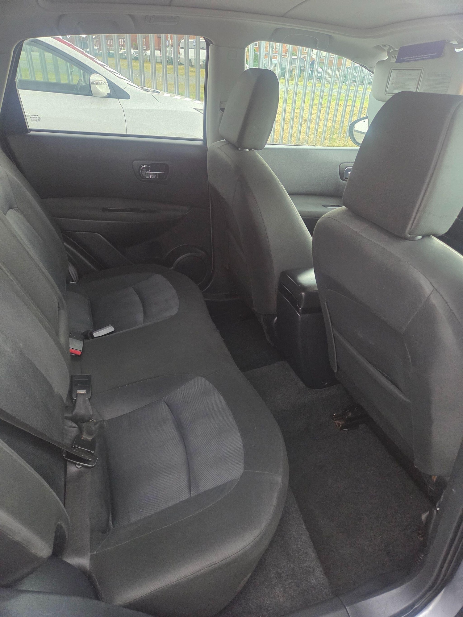 Used Nissan Qashqai 2011 for sale - 76952599: Photo 9