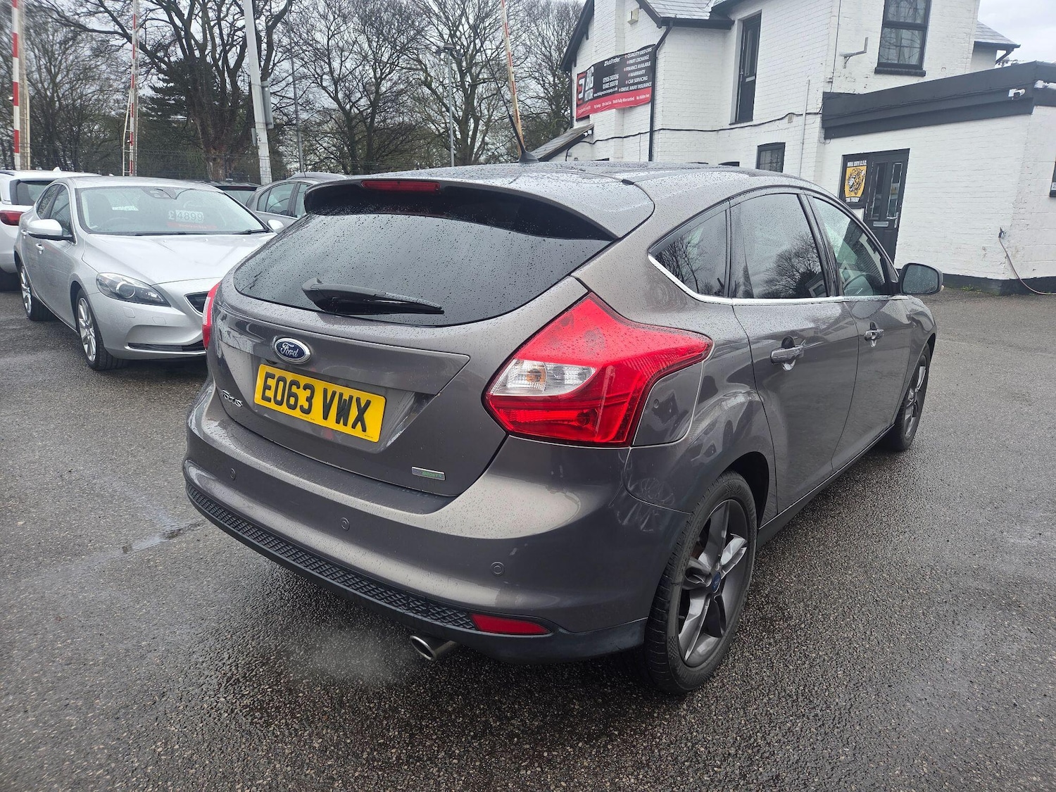 Used Ford Focus for sale - 77684070: Photo 3