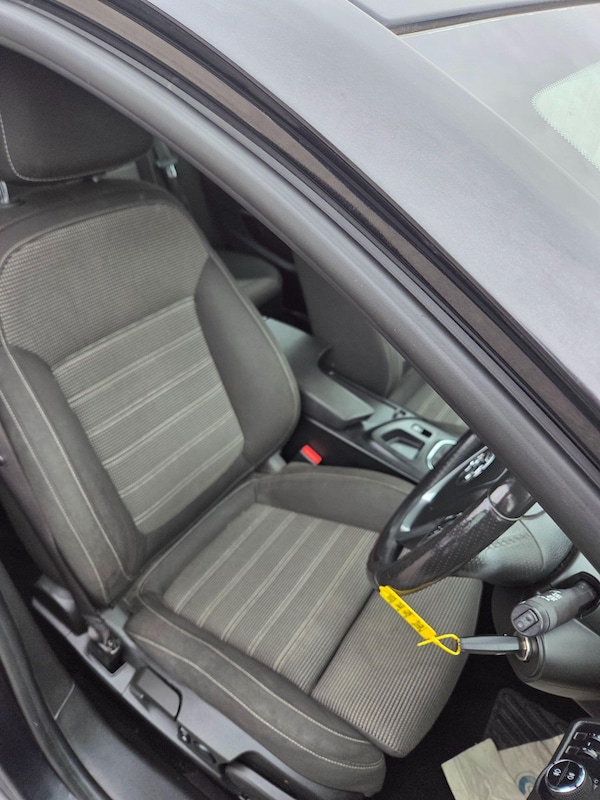 Used Vauxhall Insignia 2013 for sale - 76136299: Photo 8