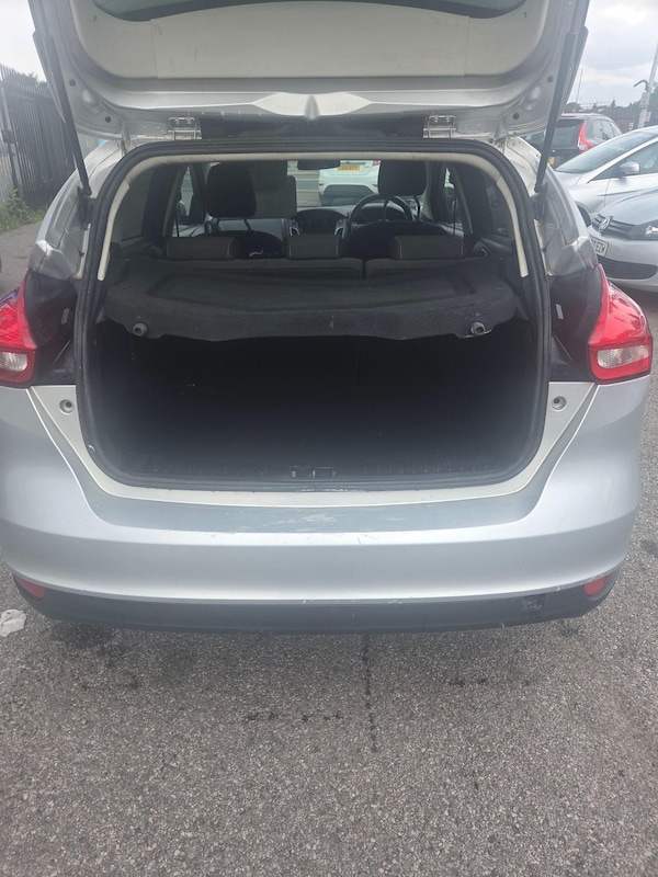 Used Ford Focus 2015 for sale - 75279600: Photo 4