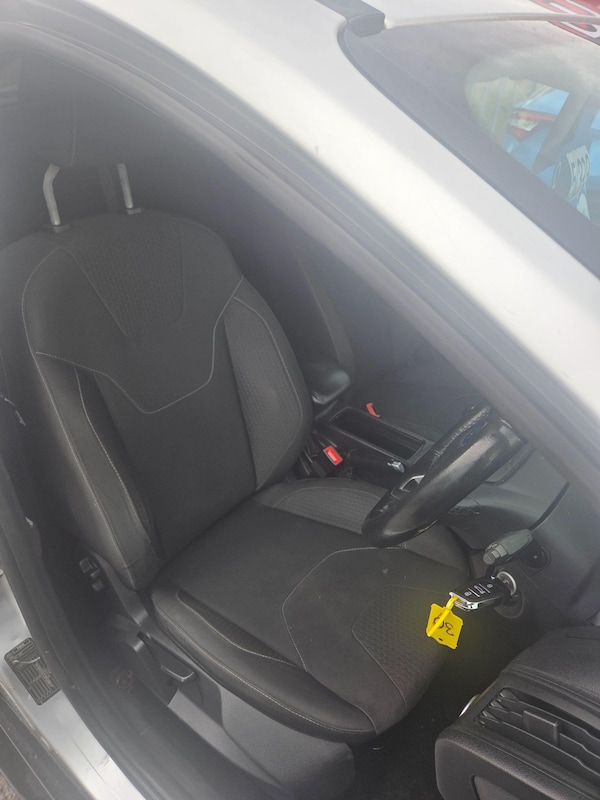 Used Ford Focus 2015 for sale - 75279600: Photo 8