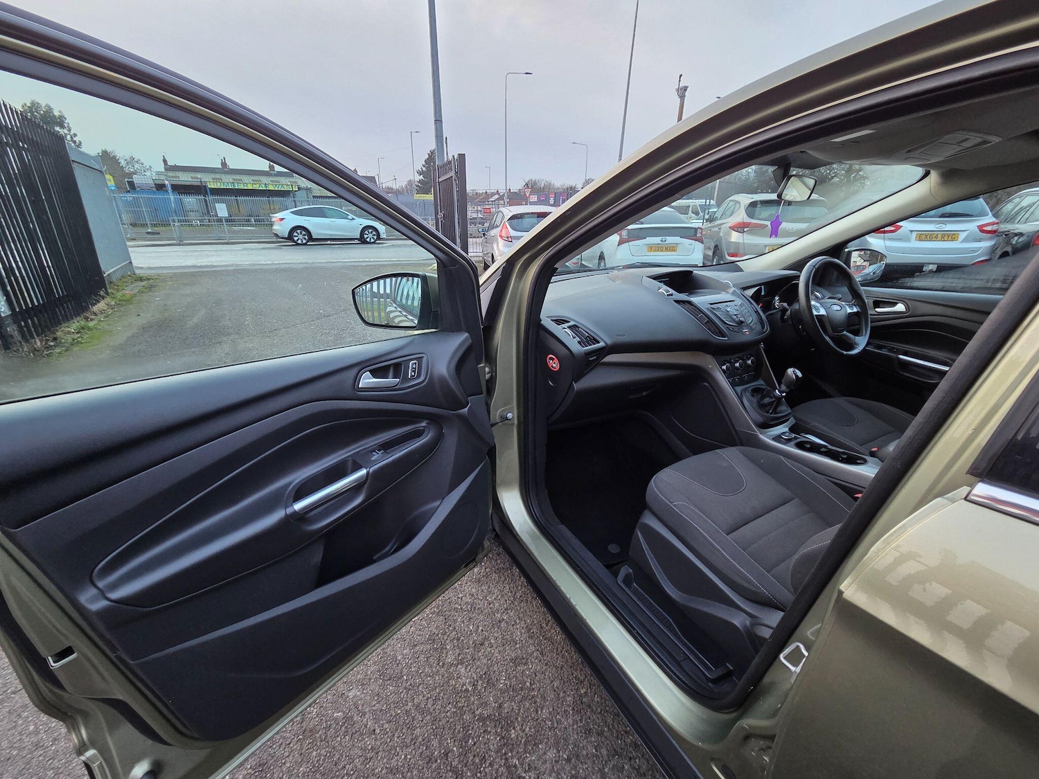 Used Ford Kuga 2015 for sale - 77119653: Photo 12