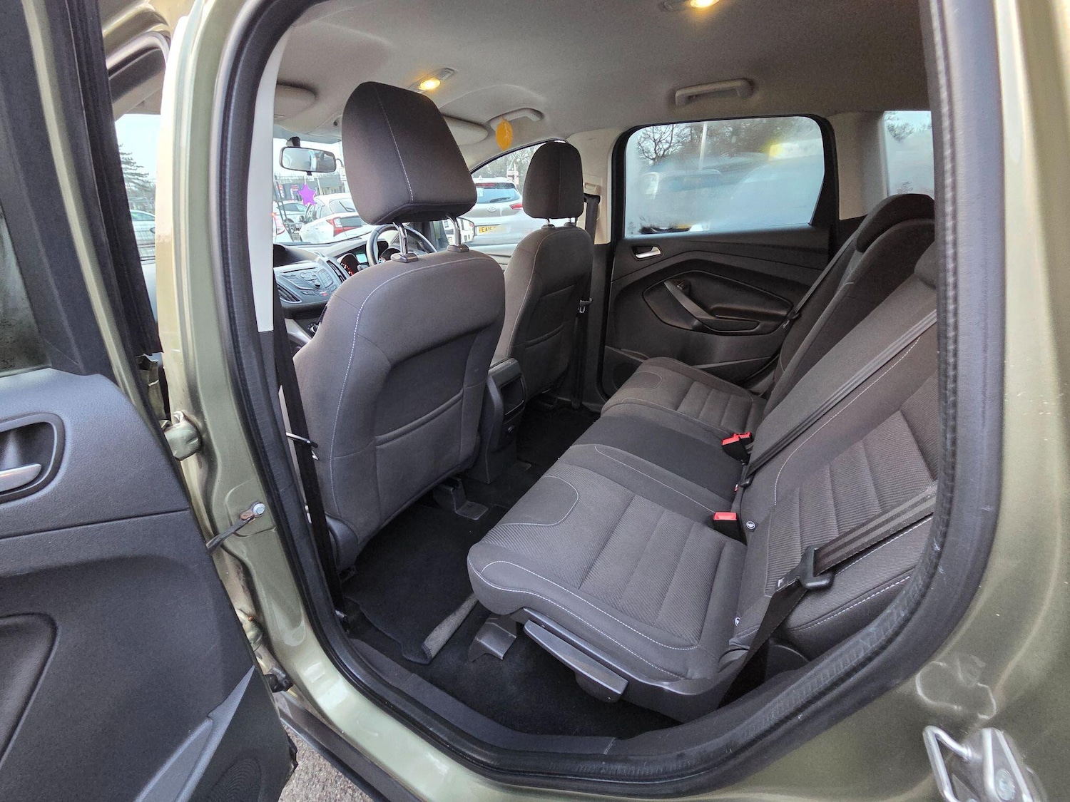 Used Ford Kuga 2015 for sale - 77119653: Photo 14