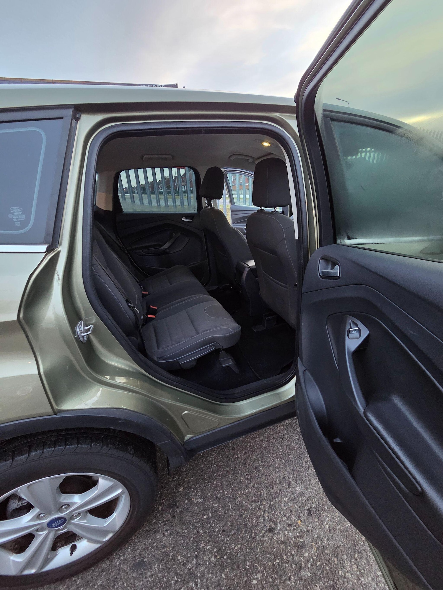 Used Ford Kuga 2015 for sale - 77119653: Photo 18