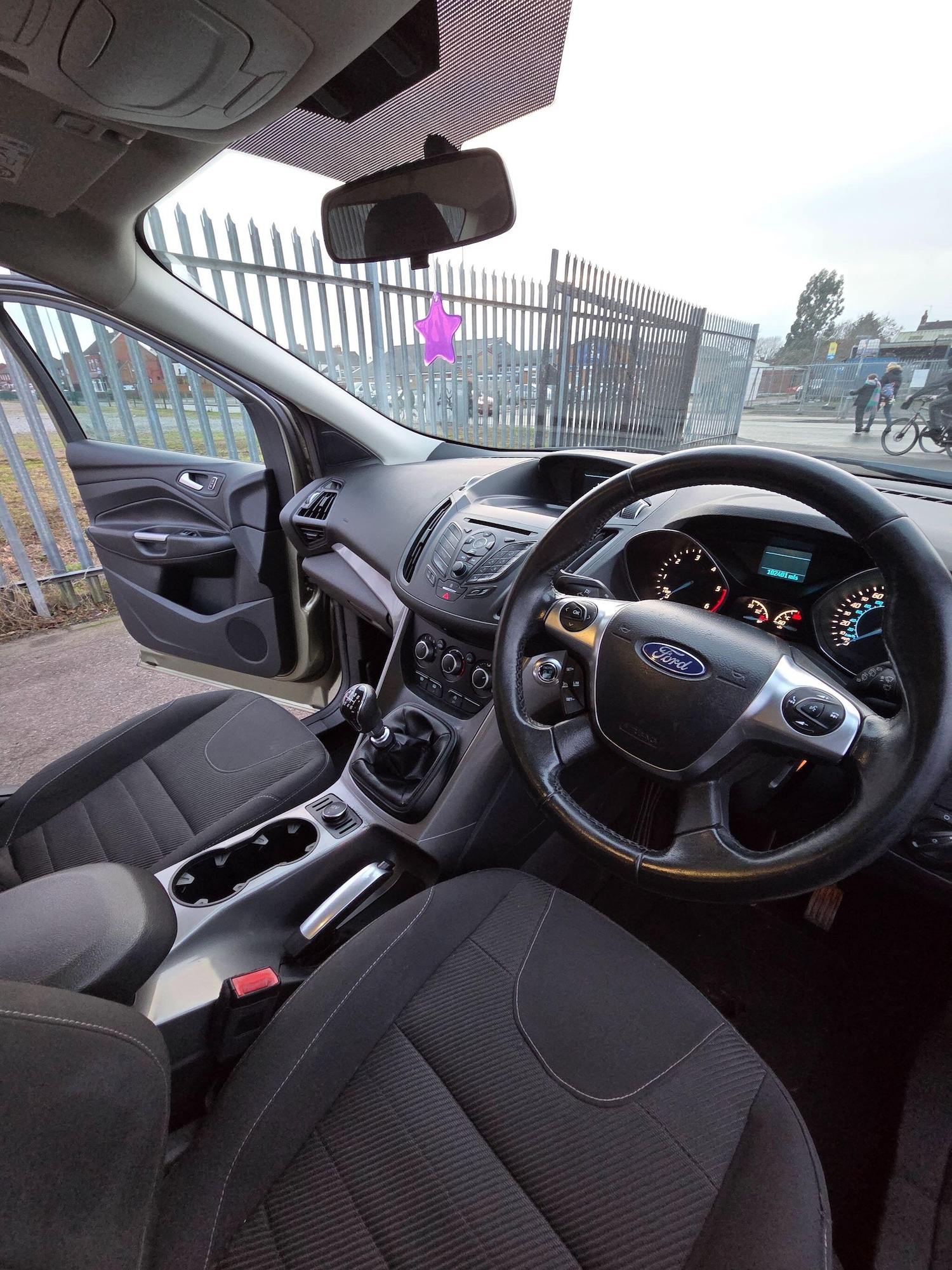 Used Ford Kuga 2015 for sale - 77119653: Photo 24