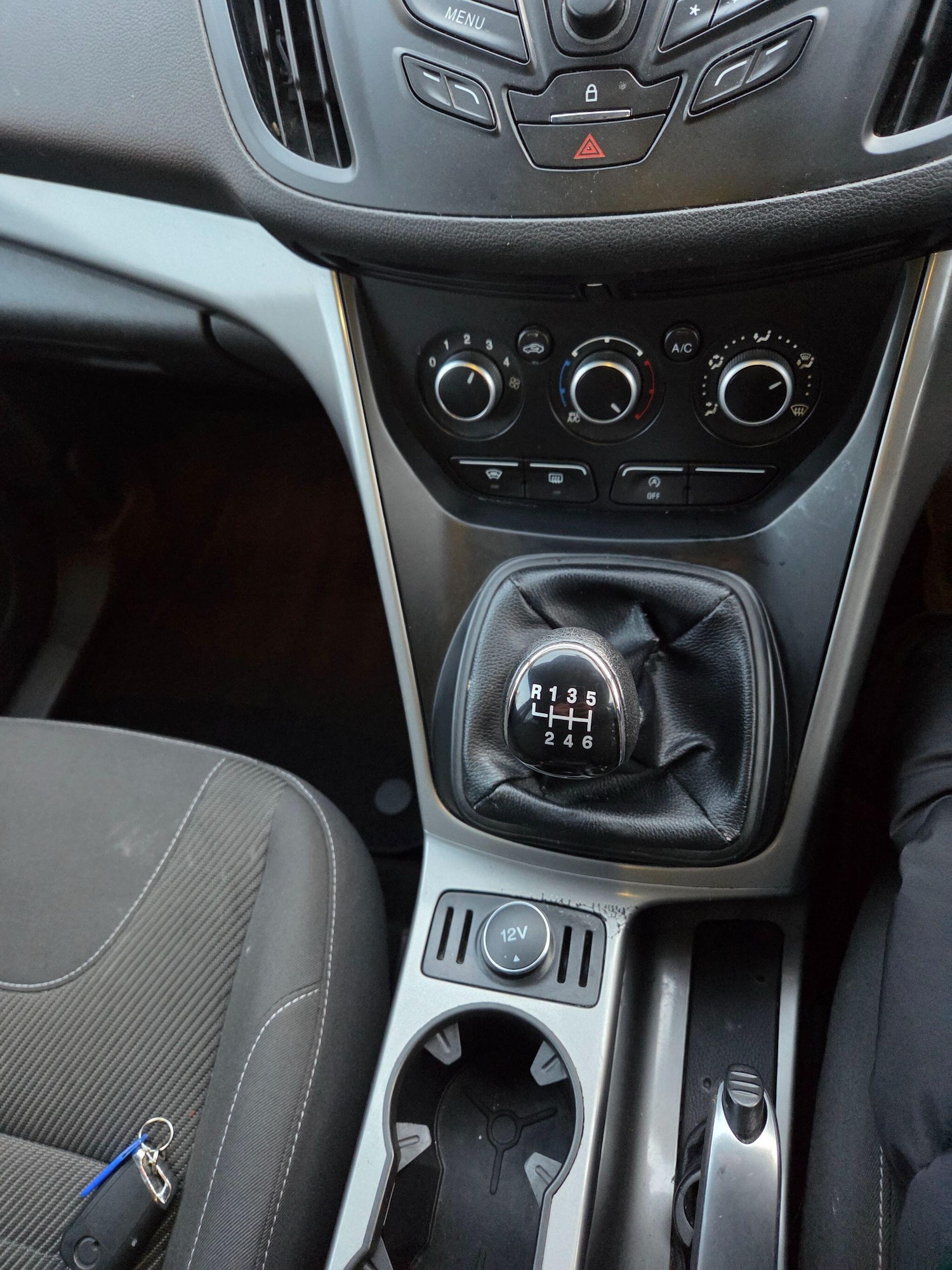 Used Ford Kuga 2015 for sale - 77119653: Photo 27