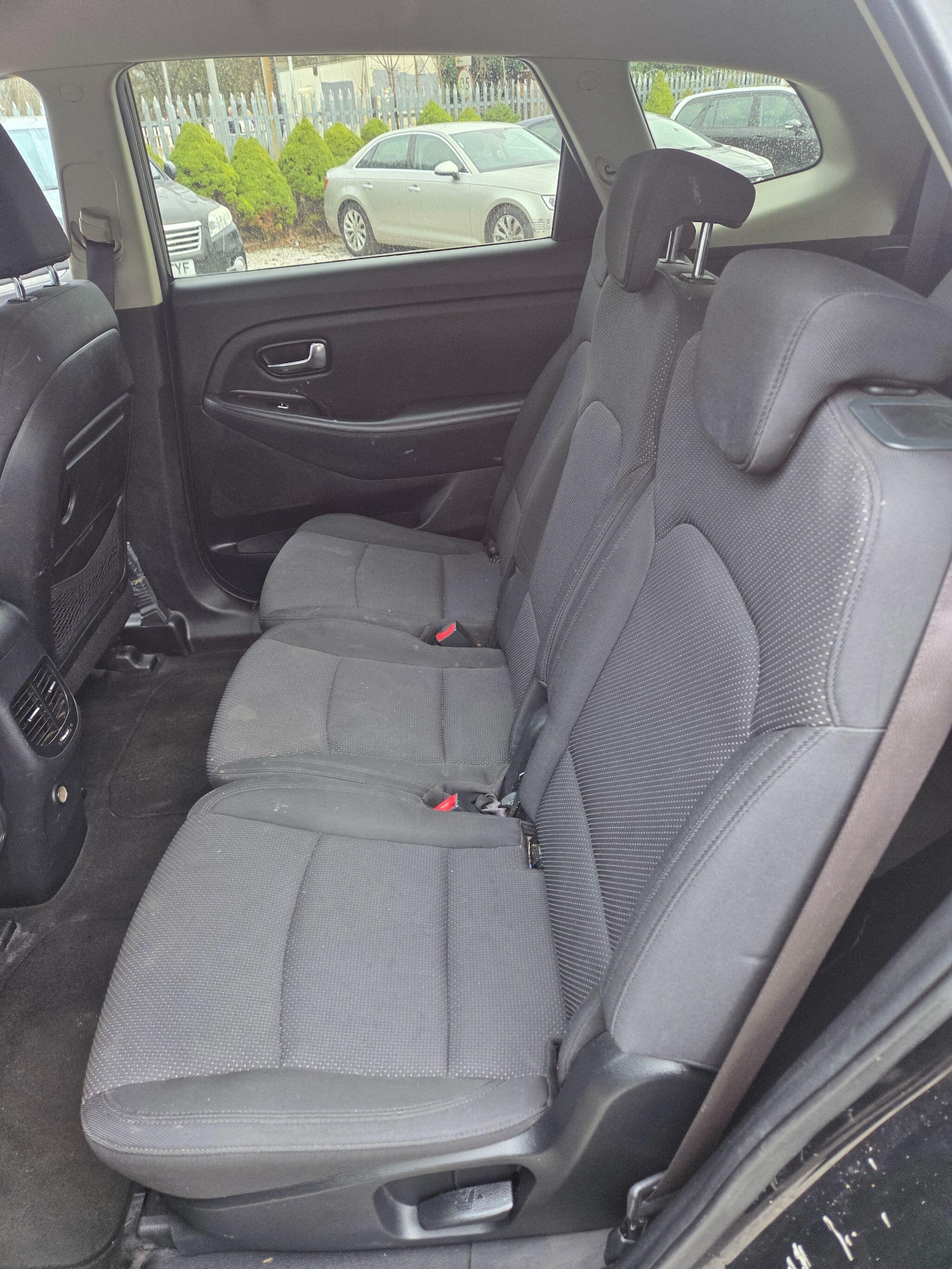 Used Kia Carens 2013 for sale - 77794293: Photo 11