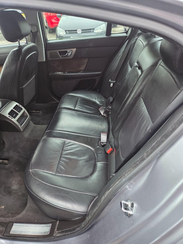 Used Jaguar XF 2008 for sale - 76136946: Photo 9
