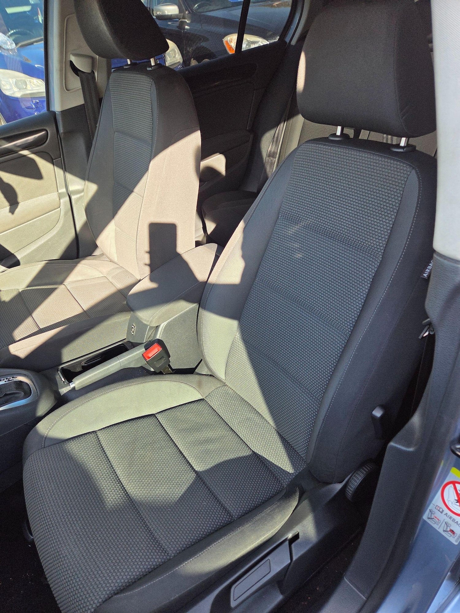 Used Volkswagen Golf 2009 for sale - 76349158: Photo 11