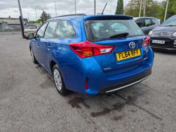 Used Toyota Auris 2014 for sale - 74810118: Photo