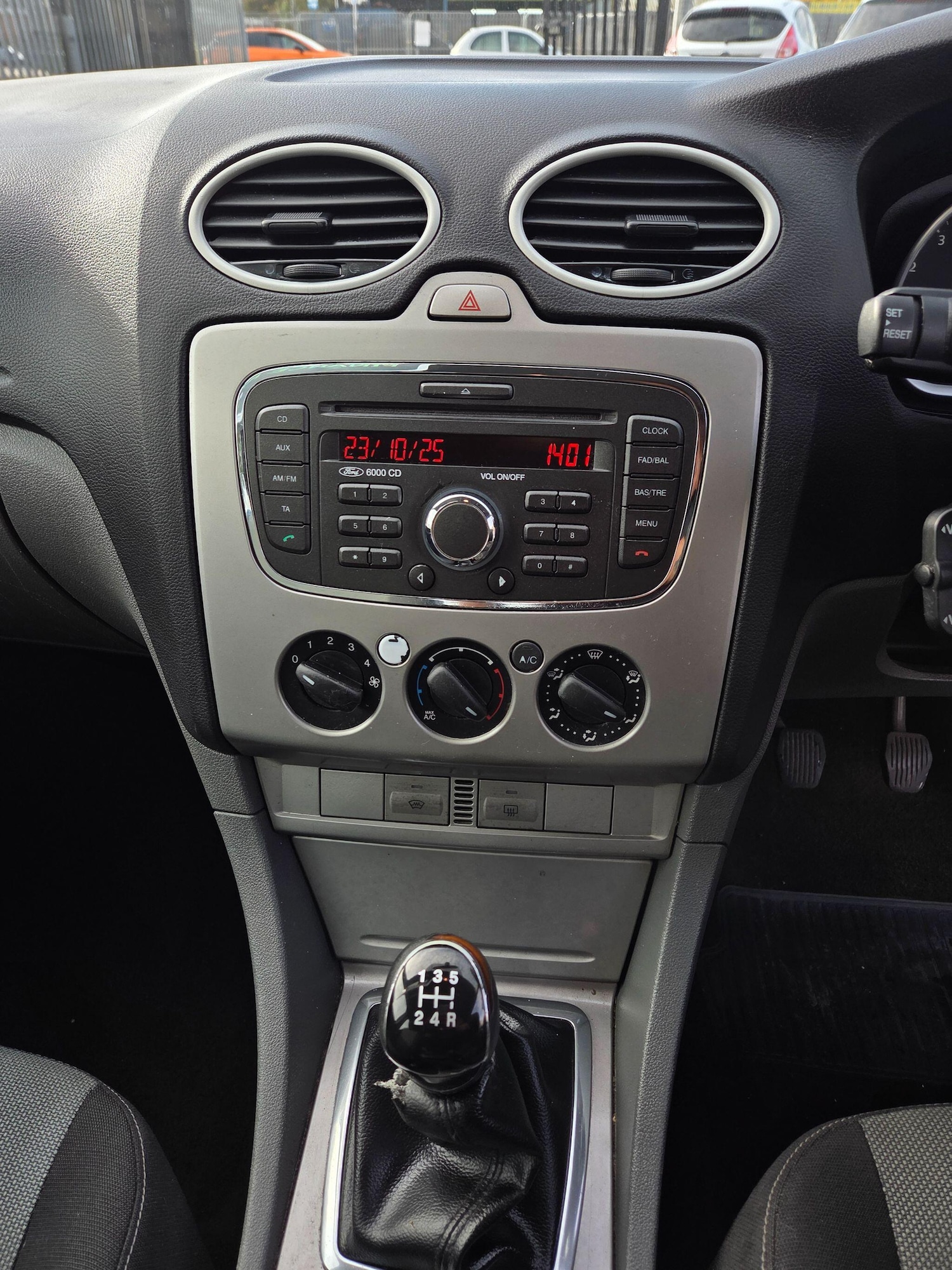 Used Ford Focus 2011 for sale - 77280030: Photo 13