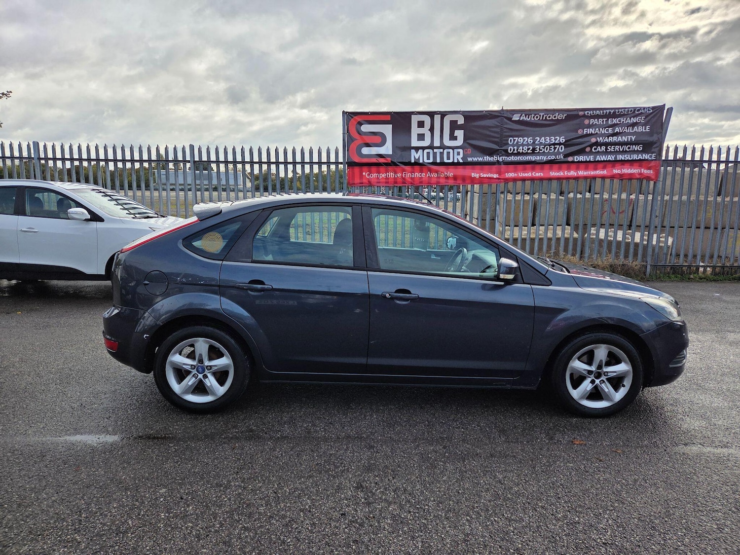 Used Ford Focus 2011 for sale - 77280030: Photo 2