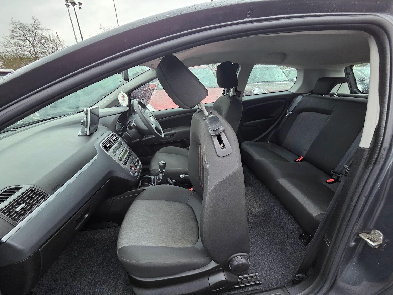 Used Fiat Punto 2012 for sale - 77143738: Photo 13