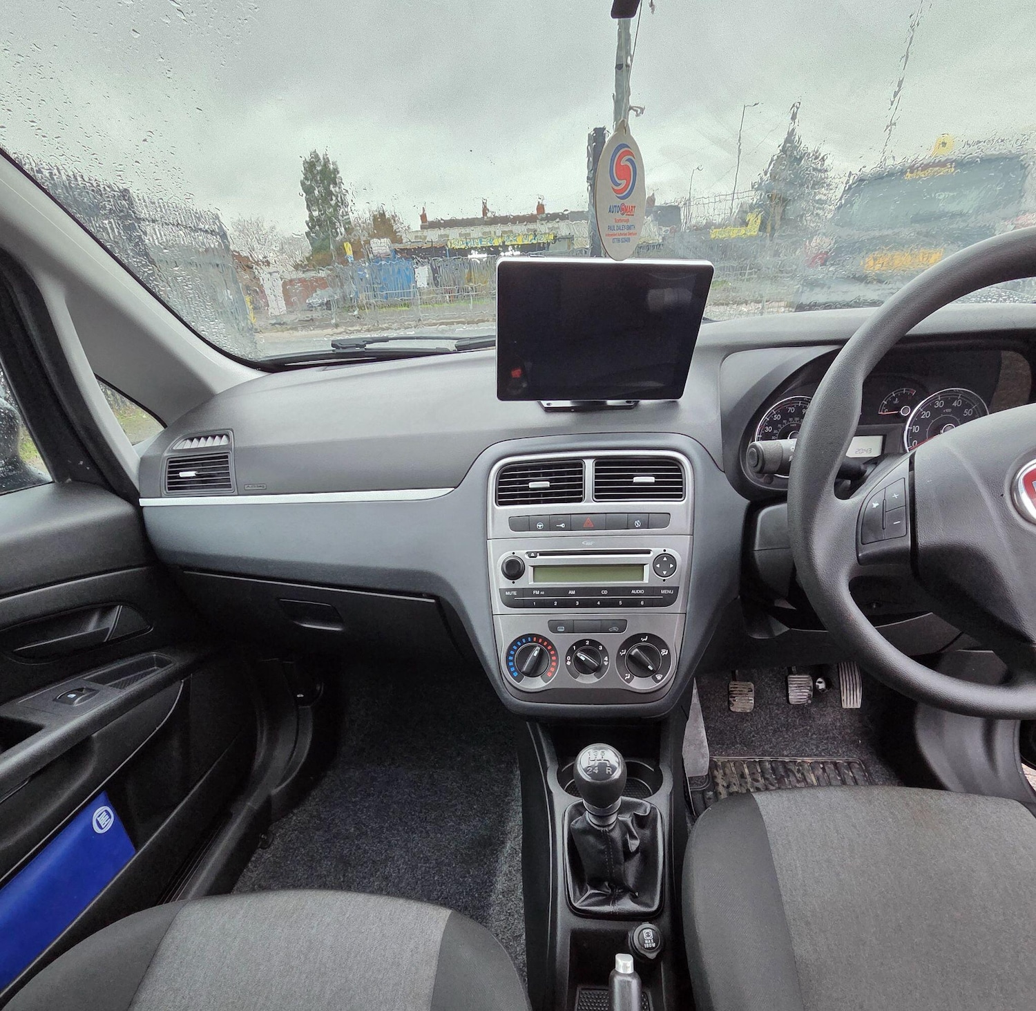 Used Fiat Punto 2012 for sale - 77143738: Photo 18