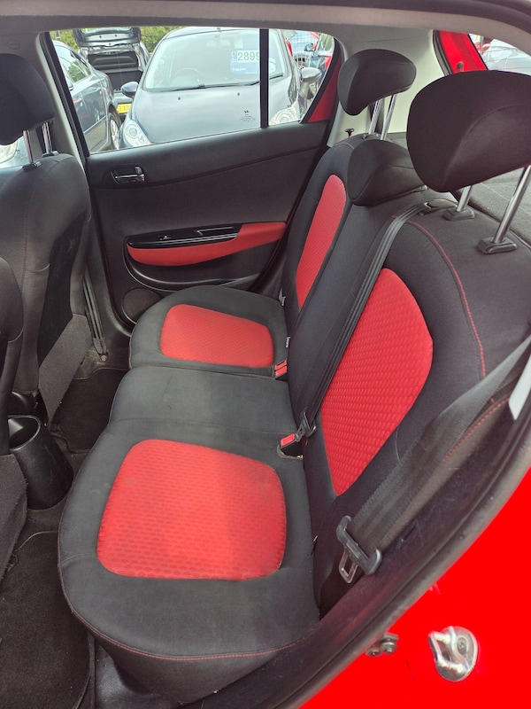 Used Hyundai i20 2009 for sale - 76152816: Photo 10