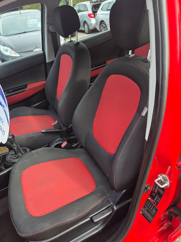 Used Hyundai i20 2009 for sale - 76152816: Photo 11