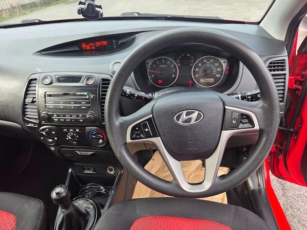 Used Hyundai i20 2009 for sale - 76152816: Photo 12