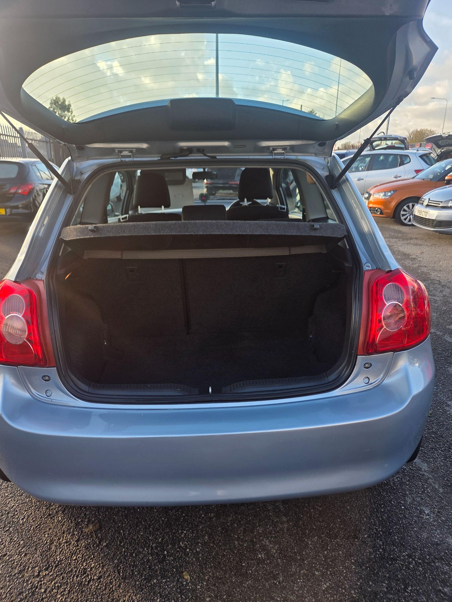 Used Toyota Auris 2008 for sale - 76573712: Photo 4