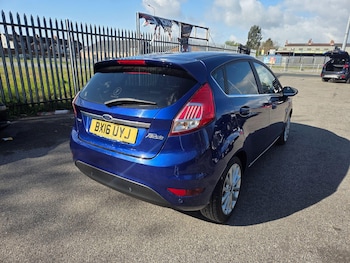 Used Ford Fiesta 2016 for sale - 78276370: Photo