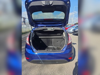 Used Ford Fiesta 2016 for sale - 78276370: Photo