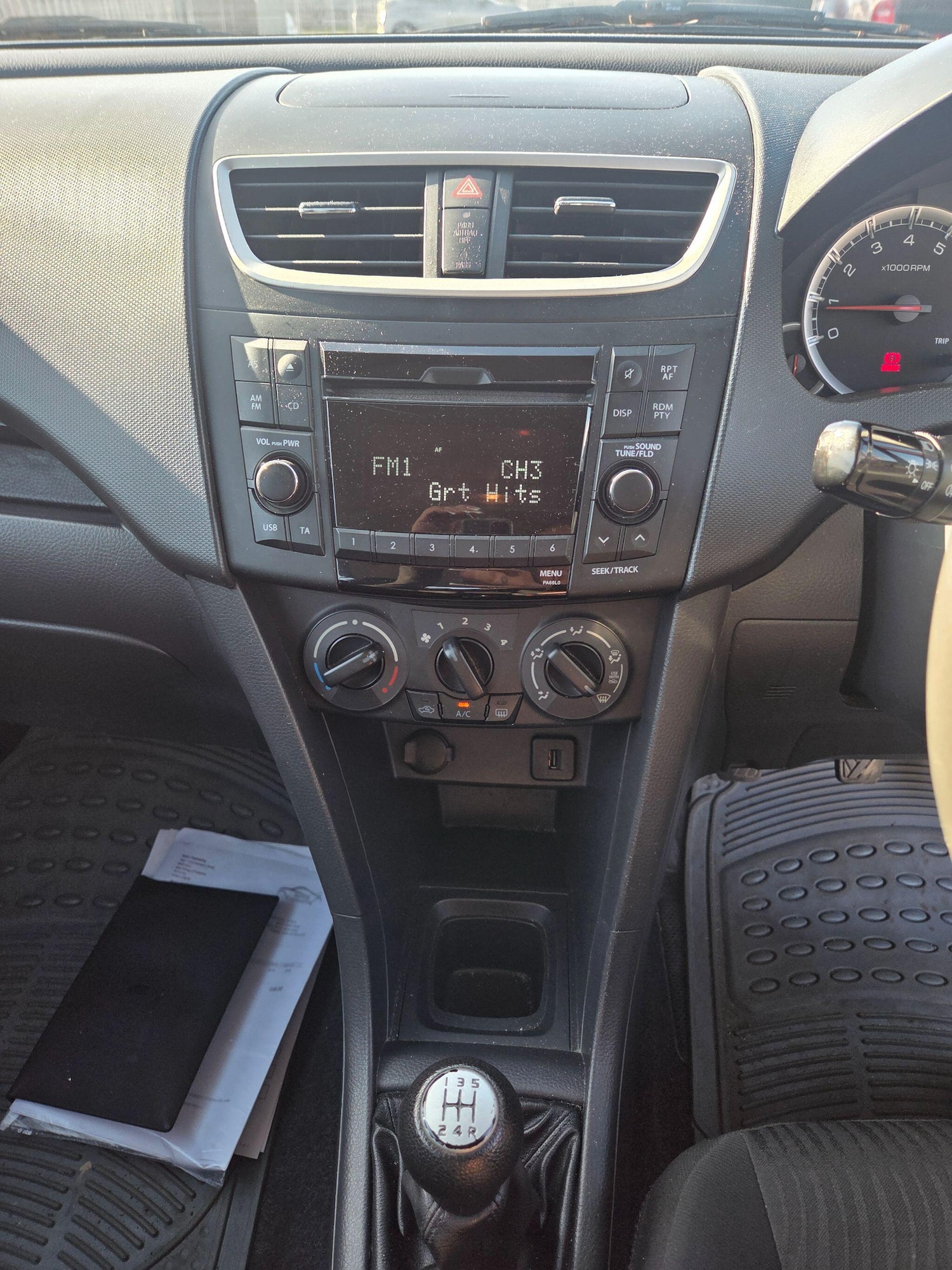 Used Suzuki Swift 2012 for sale - 77754042: Photo 13