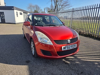 Used Suzuki Swift 2012 for sale - 77754042: Photo