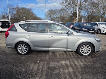 Used Kia Ceed 2010 for sale - 78057535: Photo