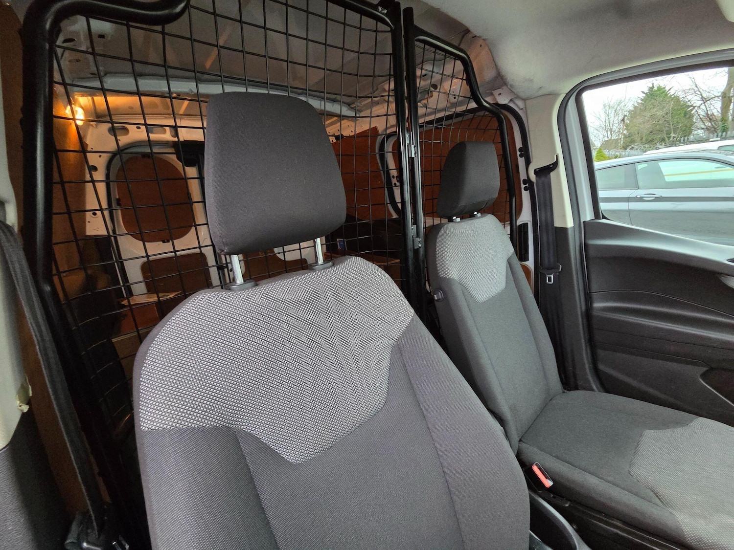 Used Ford Transit Courier 2020 for sale - 77314632: Photo 16