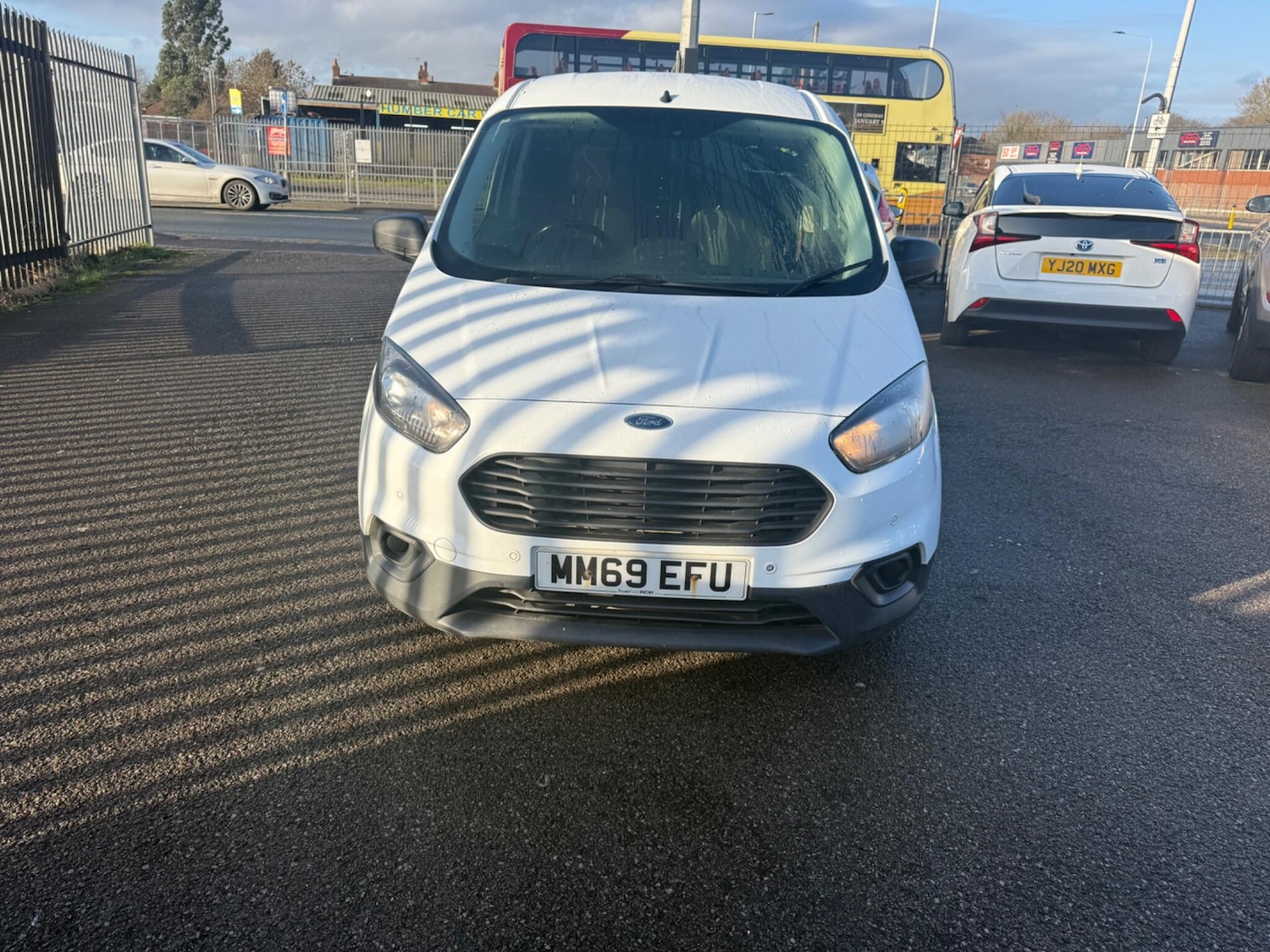 Used Ford Transit Courier 2020 for sale - 77314632: Photo 2
