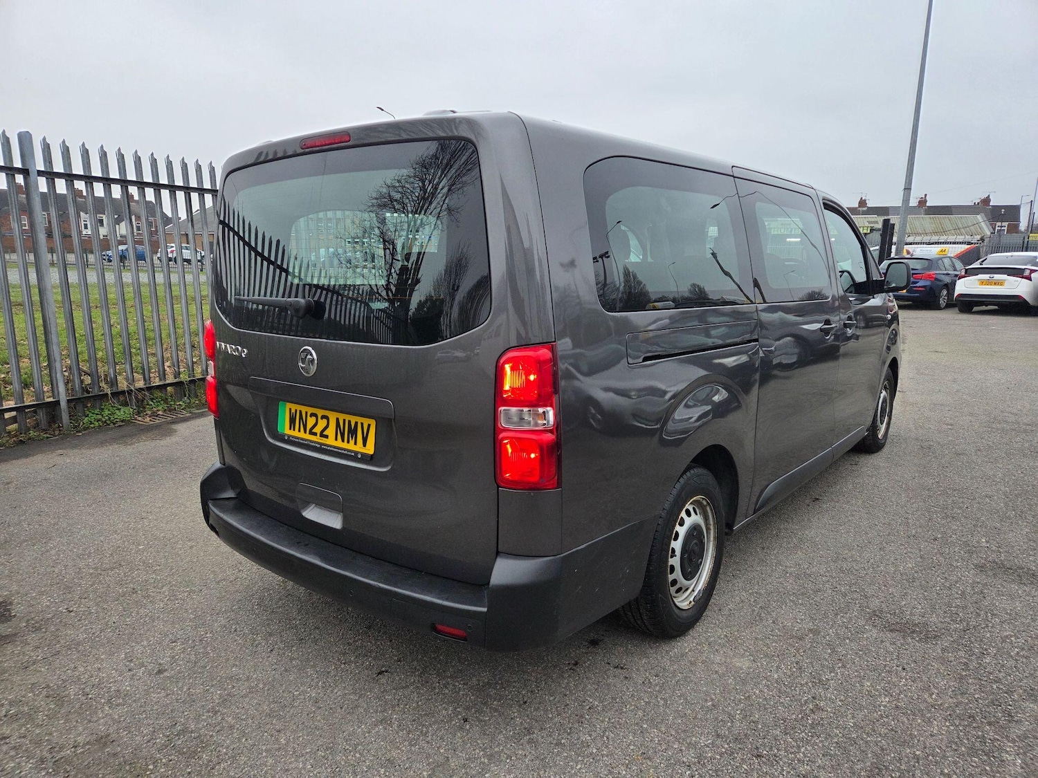 Used Vauxhall Vivaro Life 2022 for sale - 77425909: Photo 3