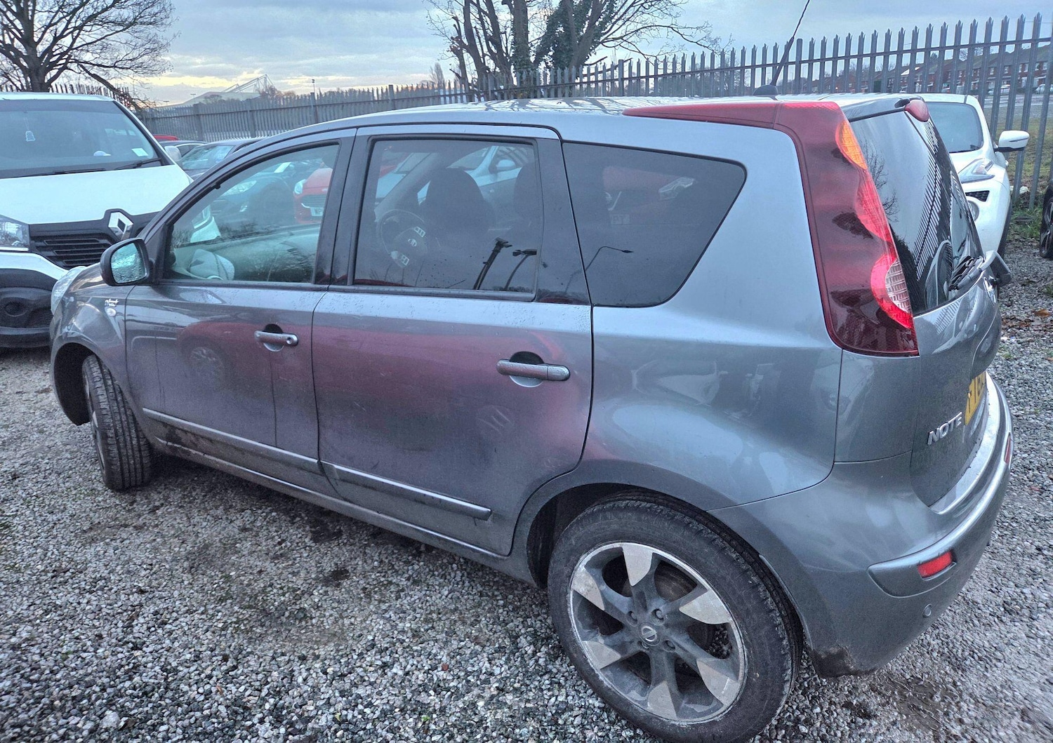 Used Nissan Note 2013 for sale - 76952931: Photo 4