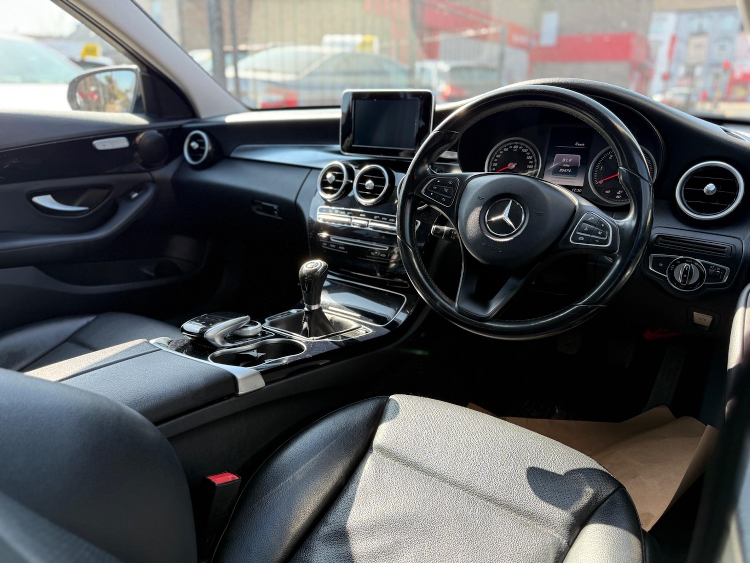 Used Mercedes-Benz C Class 2015 for sale - 76348982: Photo 10