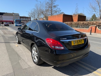 Used Mercedes-Benz C Class 2015 for sale - 76348982: Photo