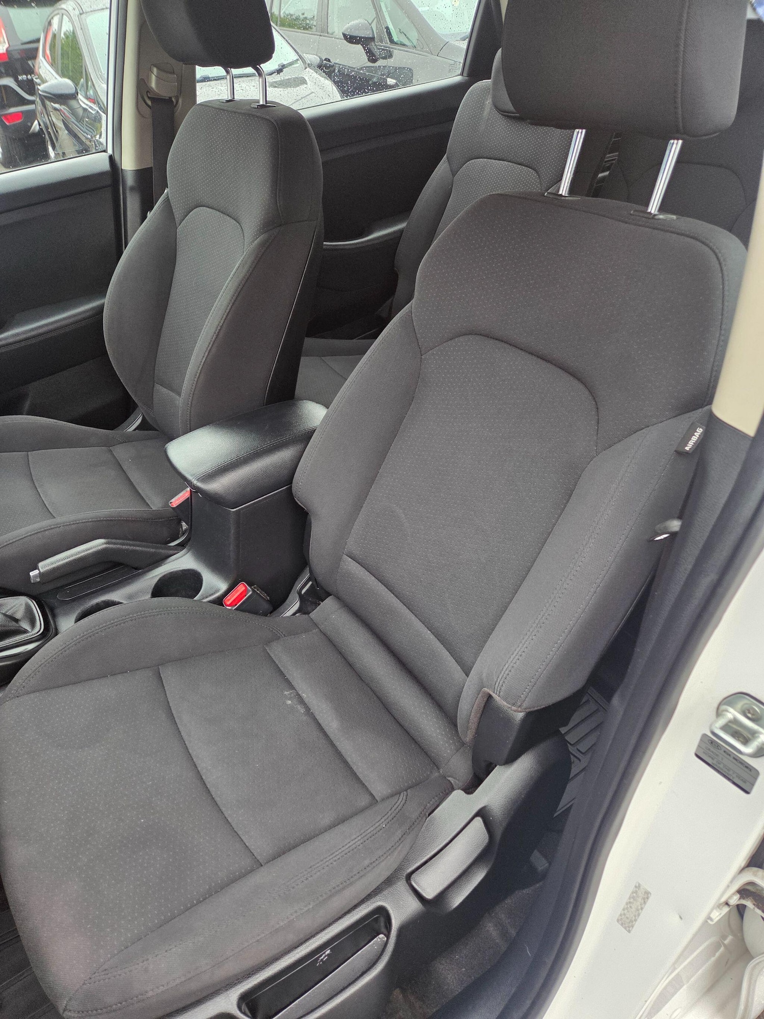 Used Kia Carens 2014 for sale - 76159123: Photo 14