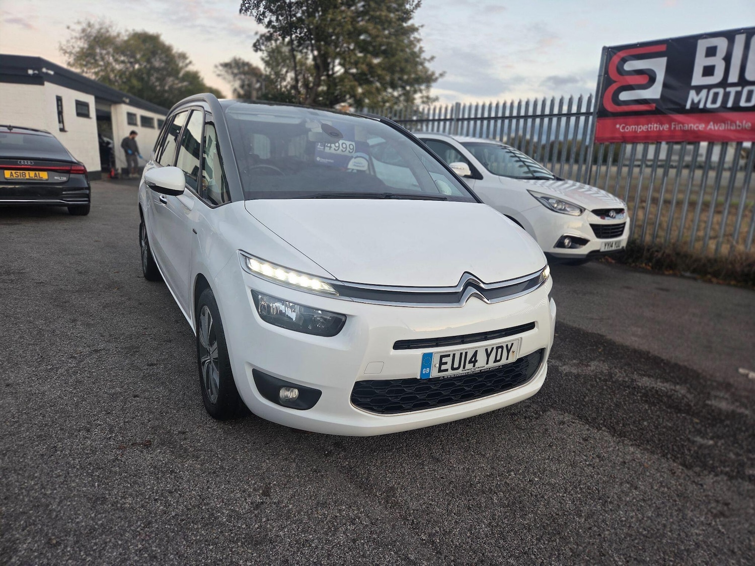 Used Citroen C4 Grand Picasso 2014 for sale - 76388118: Photo 1