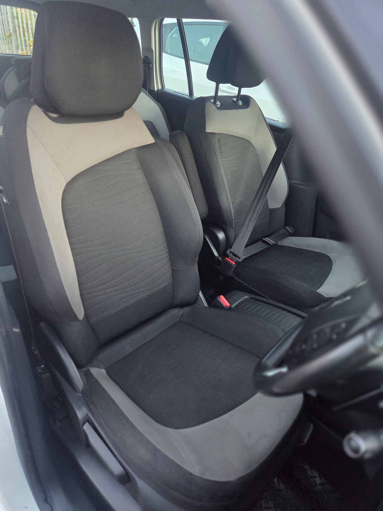 Used Citroen C4 Grand Picasso 2014 for sale - 76388118: Photo 8