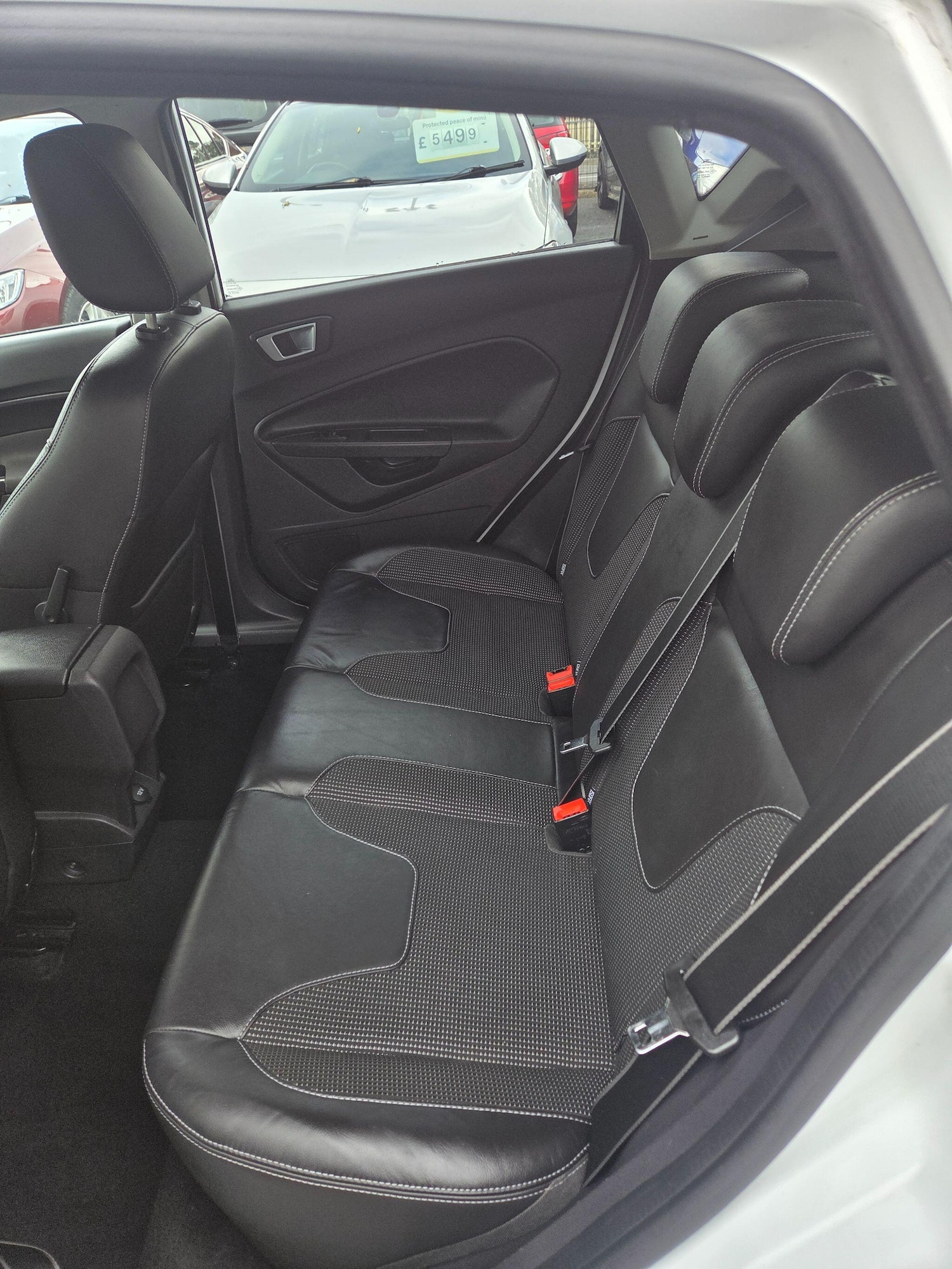 Used Ford Fiesta 2013 for sale - 76326310: Photo 10