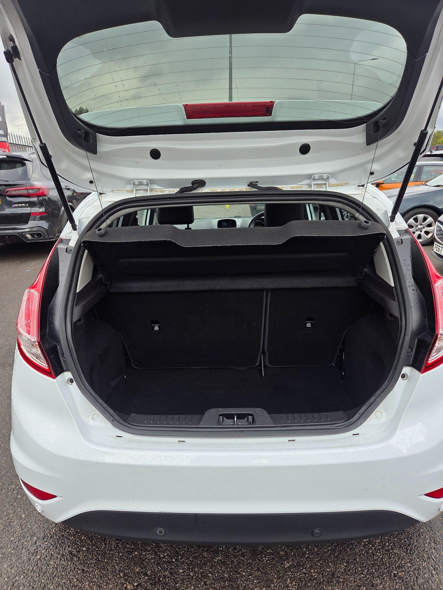 Used Ford Fiesta 2013 for sale - 76326310: Photo 4