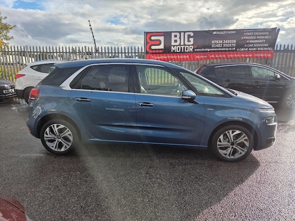 Used Citroen C4 Picasso 2013 for sale - 76326360: Photo 2