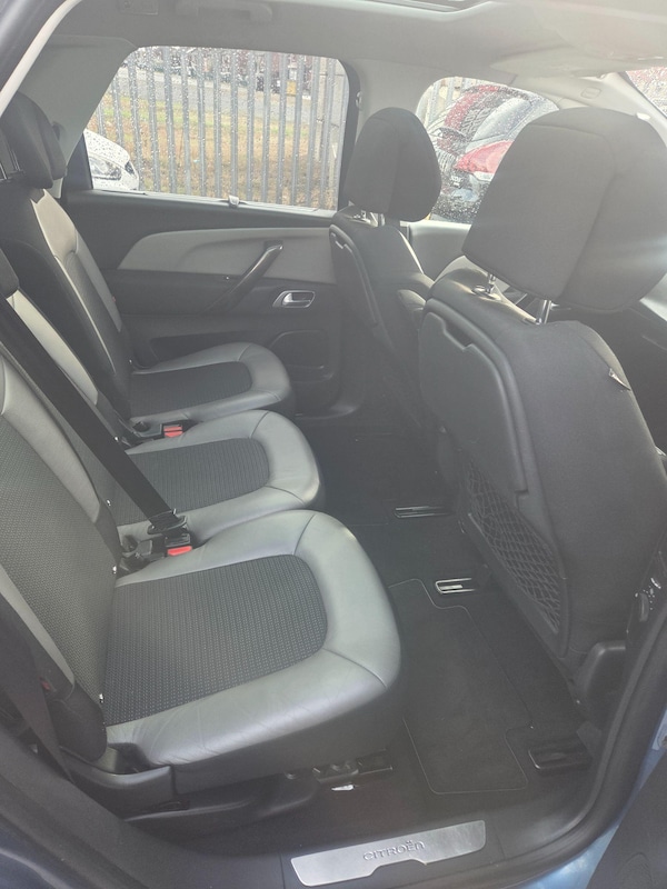 Used Citroen C4 Picasso 2013 for sale - 76326360: Photo 9