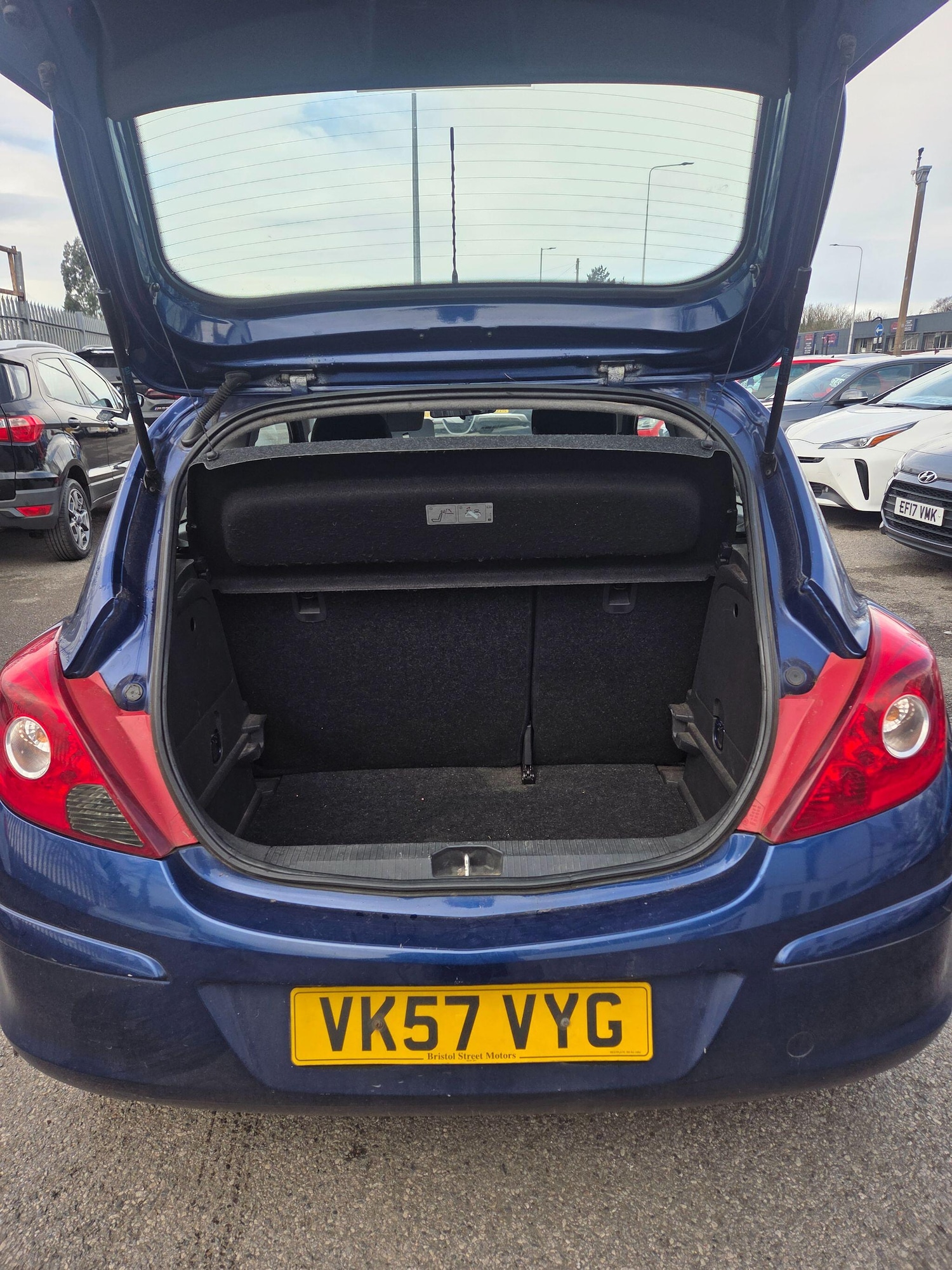 Used Vauxhall Corsa 2007 for sale - 78019003: Photo 4