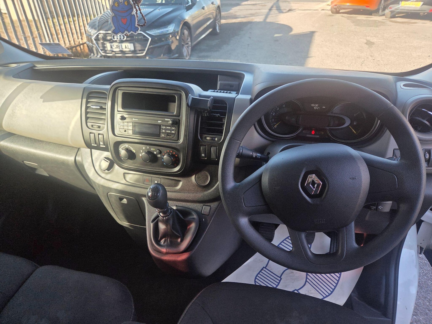 Used Renault Trafic 2017 for sale - 76108893: Photo 13