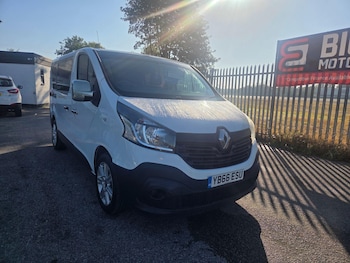 Used Renault Trafic 2017 for sale - 76108893: Photo